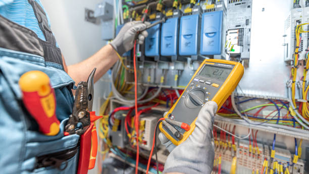 Best Circuit Breaker Repair  in Hewlett Harbor, NY